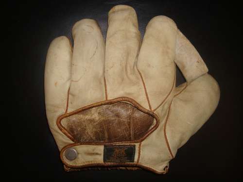 Babe Ruth D&M G41 Back